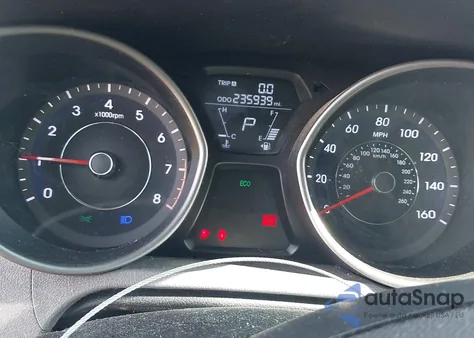 2013 Hyundai Elantra Limited z USA, uszkodzony, nr VIN 5NPDH4AE6DH277255